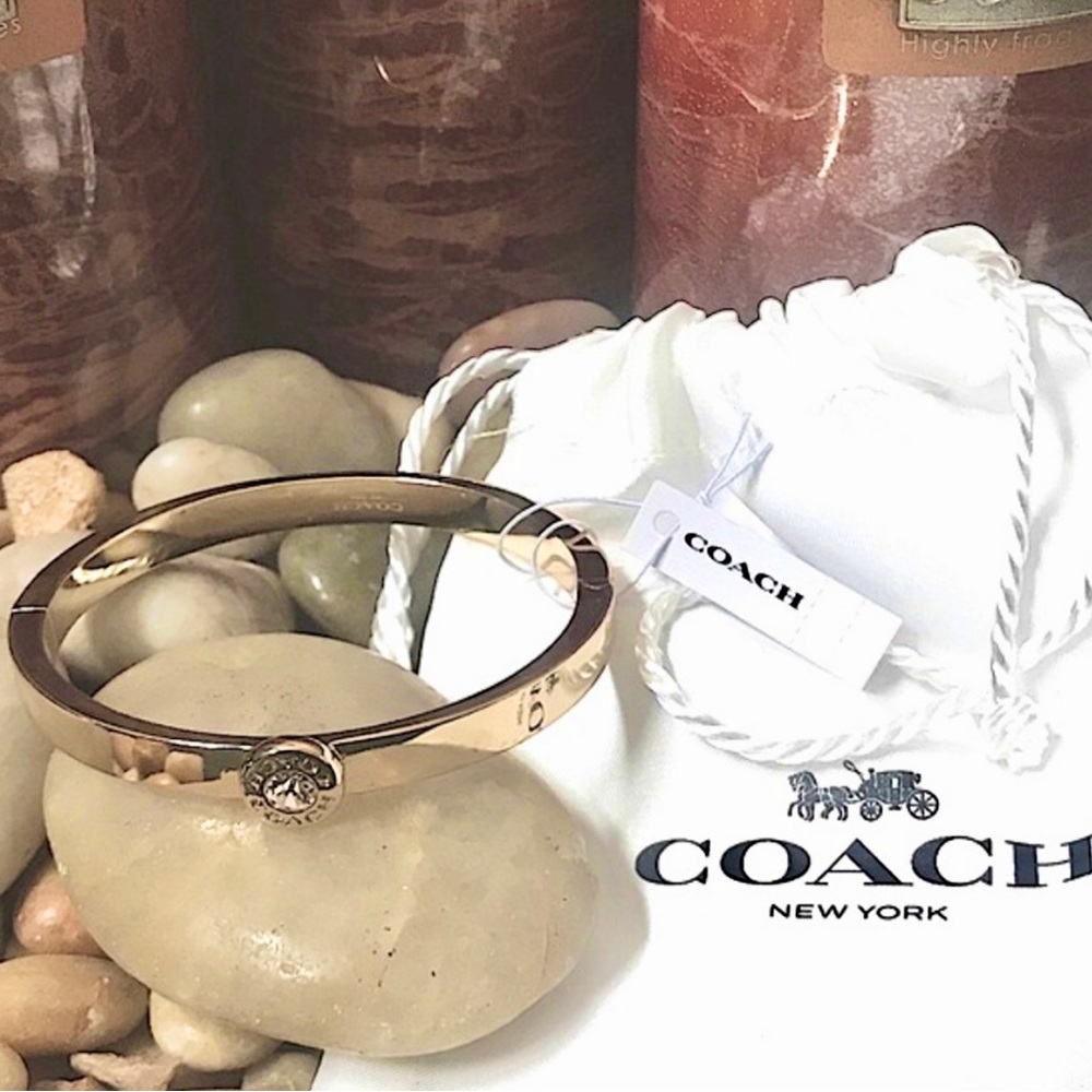 🆕🎁Coach Gold Bangle